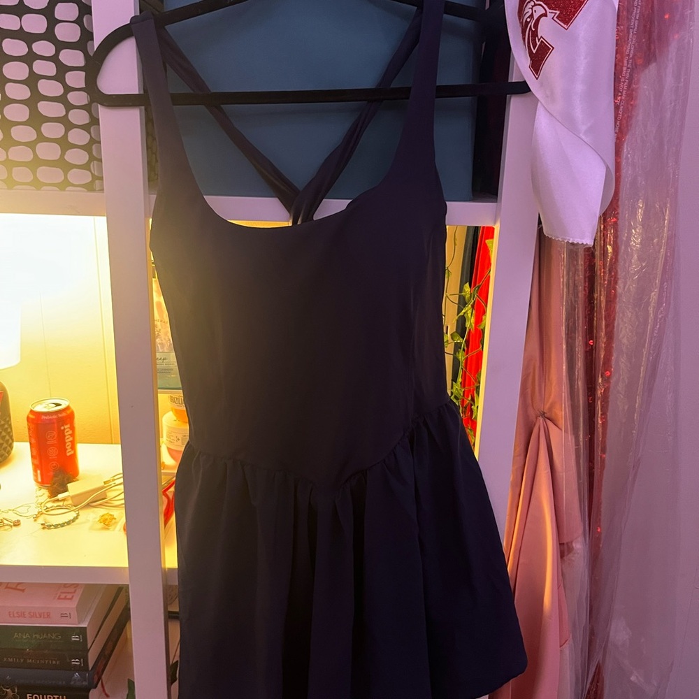 Elegant Navy Blue Athletic Dress